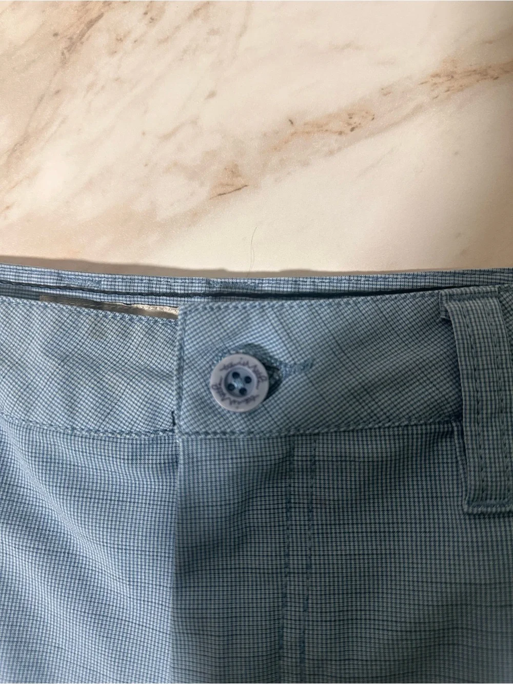 TravisMathew blue golf shorts size 38